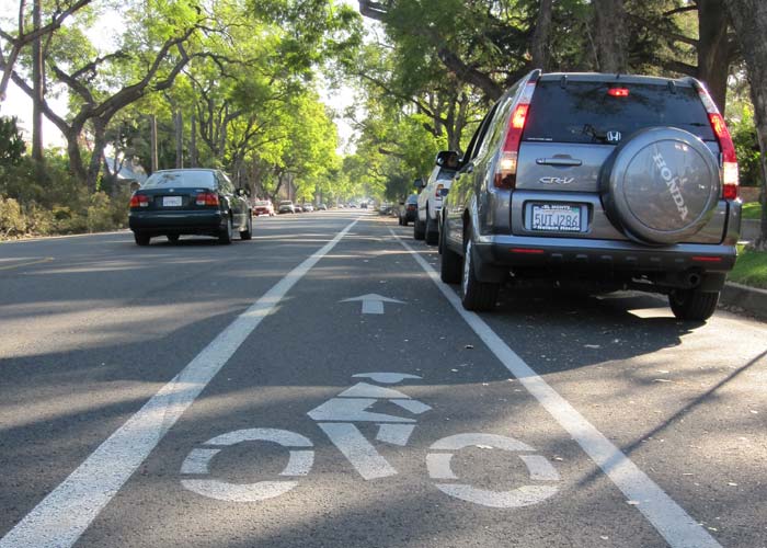 Planners call for improving connections with a street grid in the core area and bikeways and trails leading to the Metro, Wheaton Regional Park, school and other local destinations. 