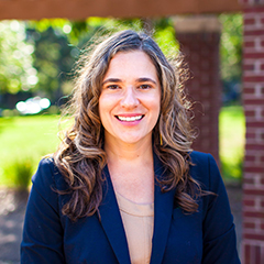 Lisa Bender headshot